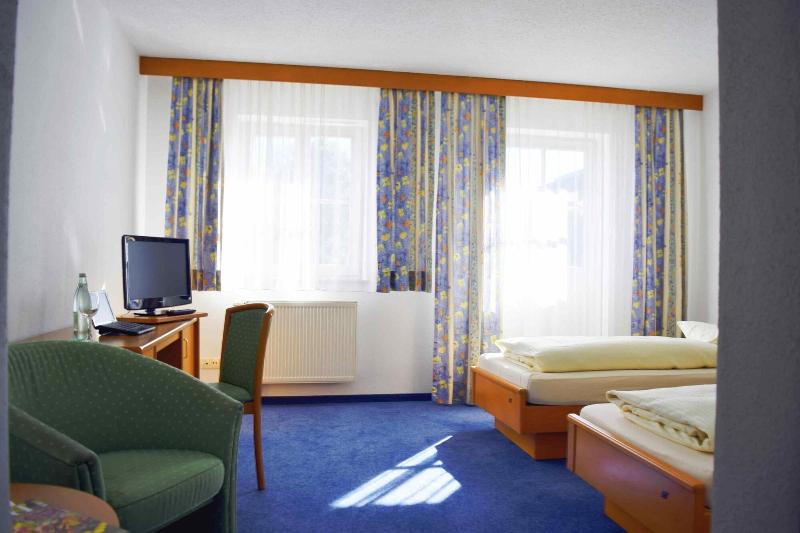 Darchinger Hof - carbon neutral hotel in Valley