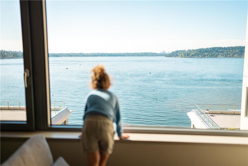 Hyatt Regency Lake Washington at Seattle s Southport - photo 58