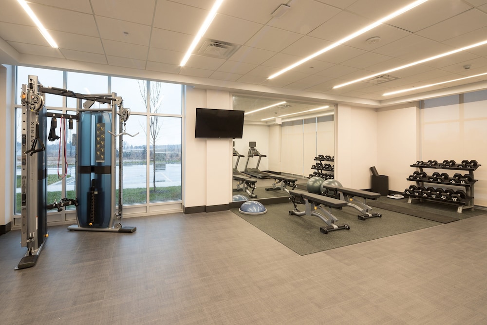 Holiday Inn & Suites Detroit Troy by IHG - photo 30