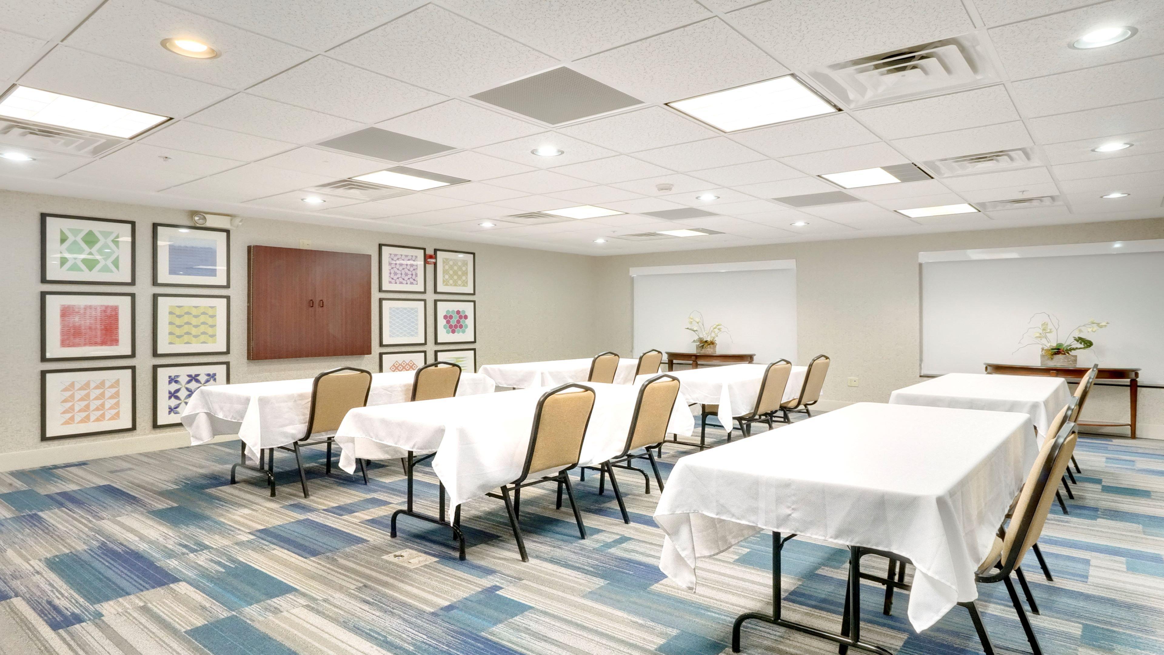 Holiday Inn Express & Suites Portland by IHG - photo 25