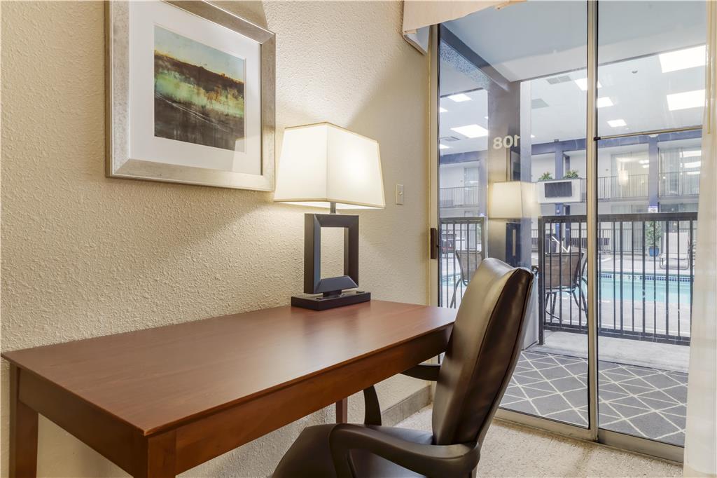 Best Western Fairmont - photo 25