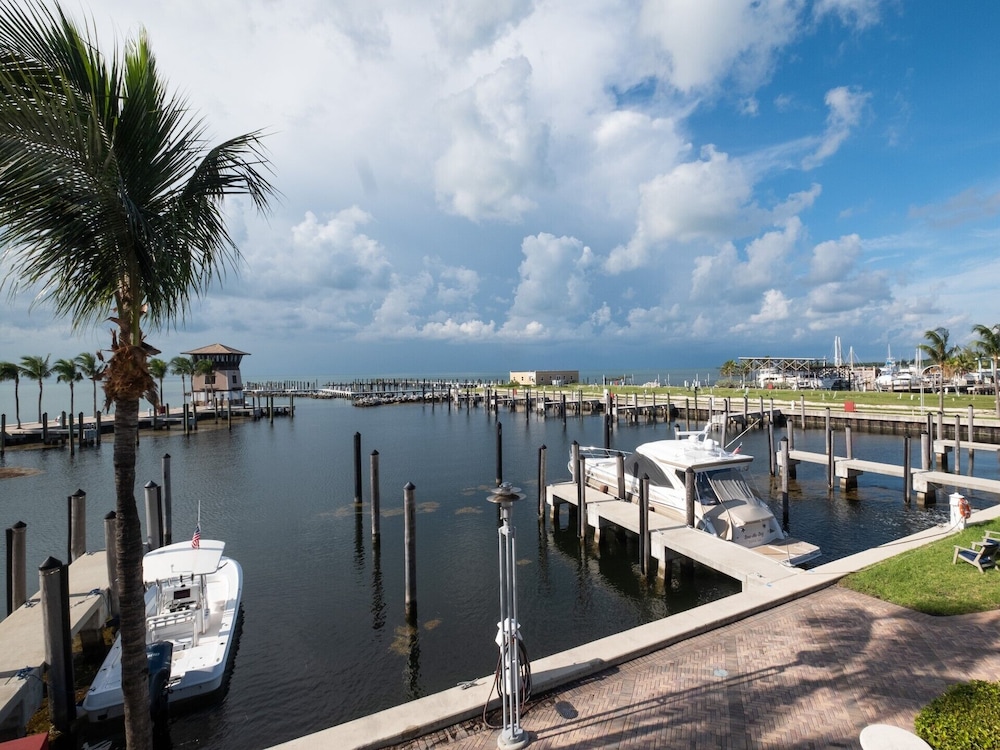 Marlin Bay Resort & Marina Managed by Elite Alliance Hospitality - photo 386