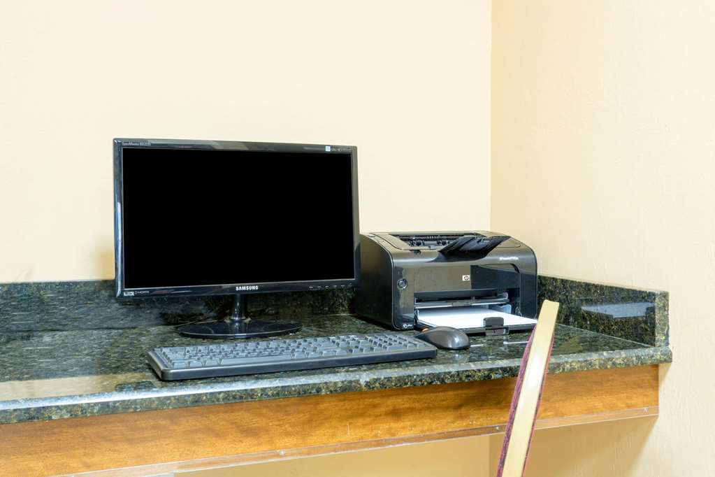 Ramada by Wyndham Lake Placid - photo 16