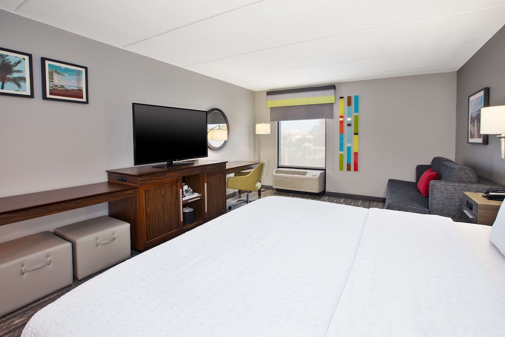 Hampton Inn Daytona Ormond Beach - photo 8