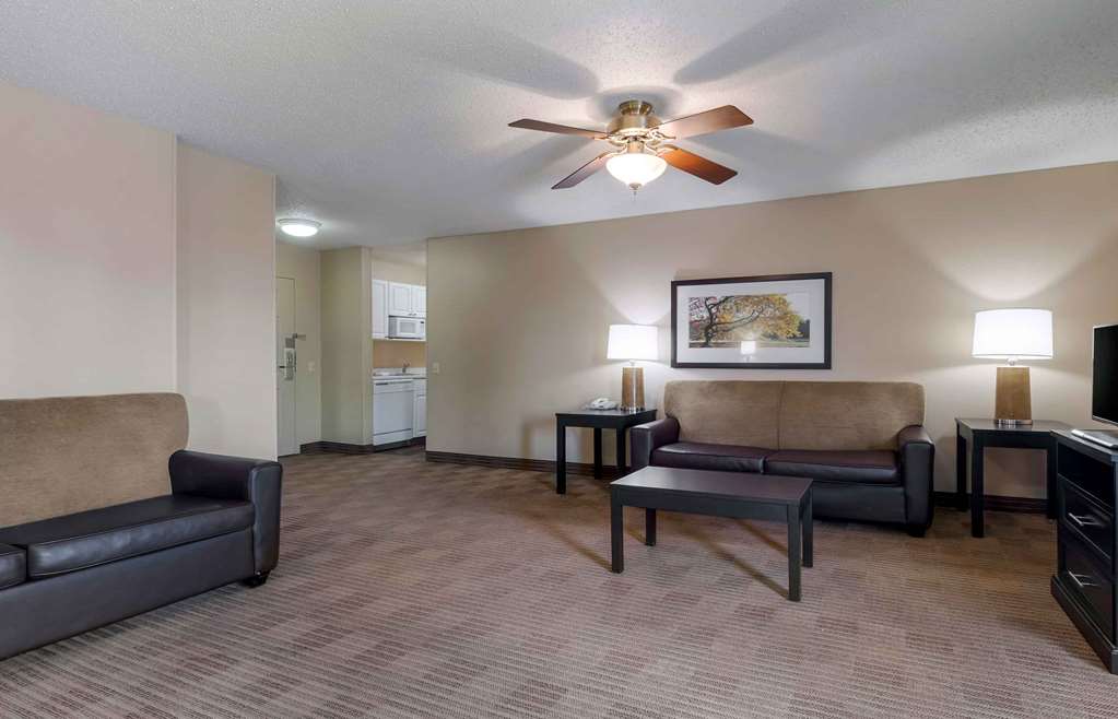 Extended Stay America Select Suites Dallas Farmers Branch - photo 41