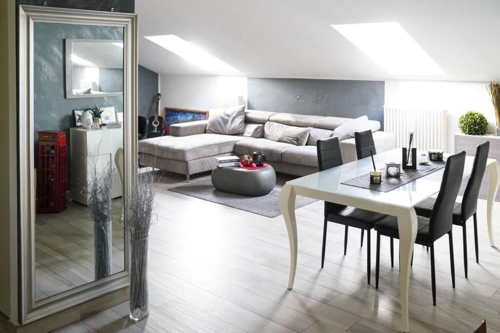 Zephyr B&B apartment — 4-Star Luxury Hotel in Novi Ligure, Italy