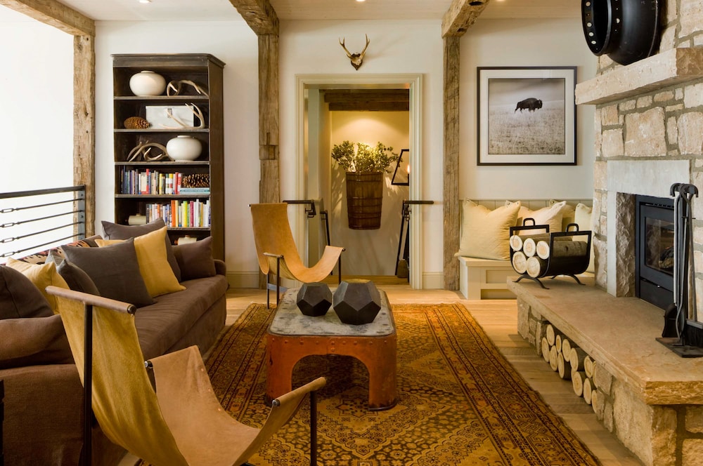Eleven Scarp Ridge Lodge - photo 3