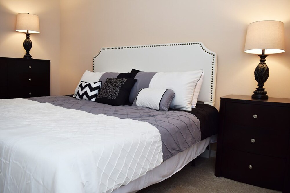 Lightmaker Property Management Davenport - photo 9