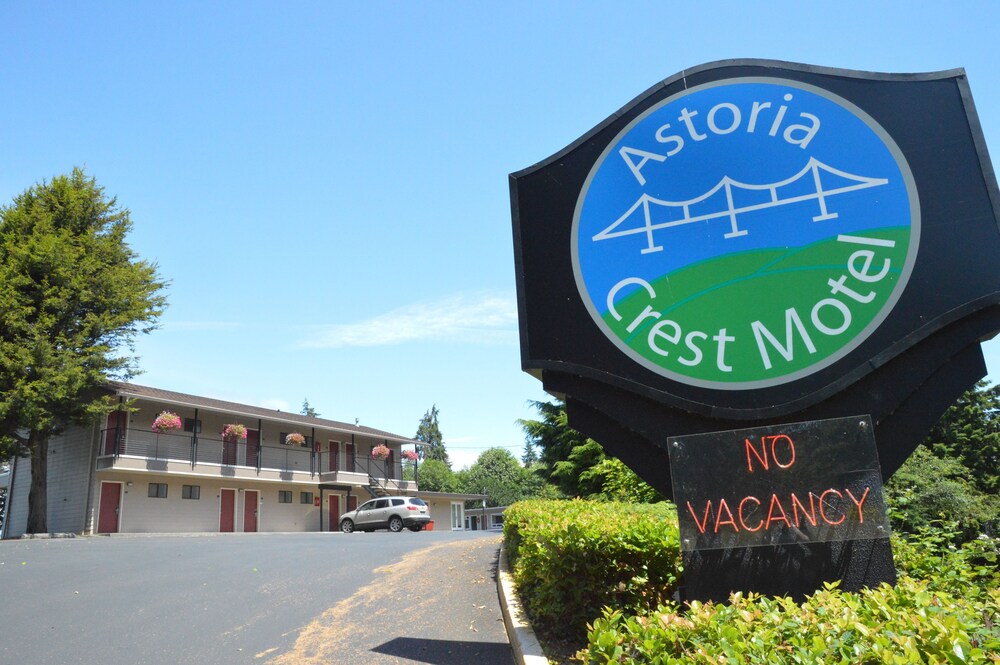 Astoria Crest Motel - photo 87