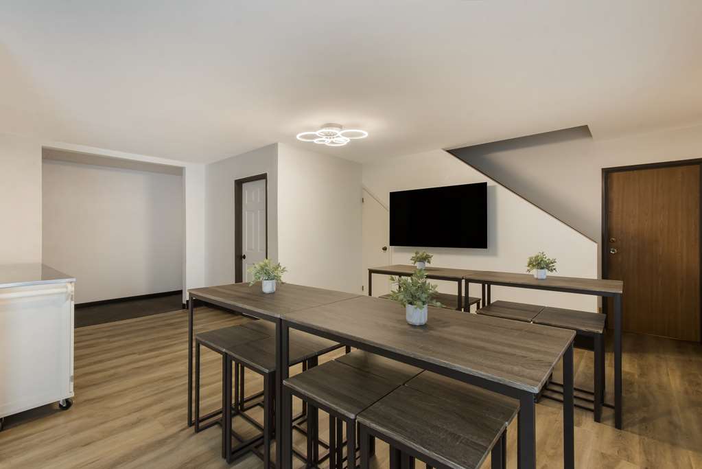 The Copper Hotel SureStay Collection by Best West - photo 24