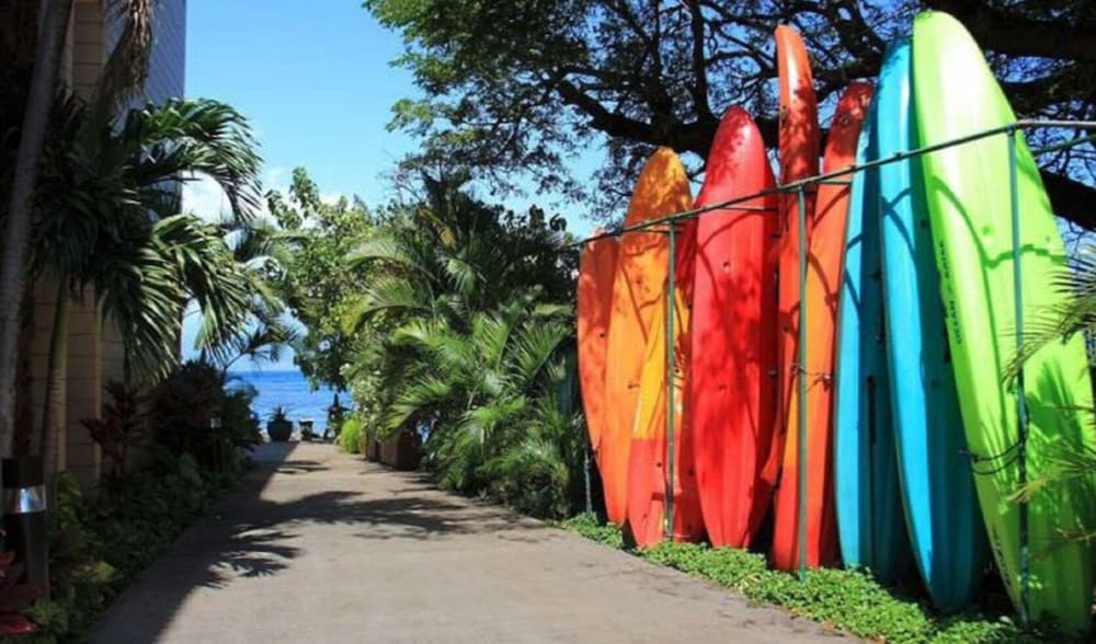 Love & Discover the Place of Your Dreams in 305 Lahaina - photo 14
