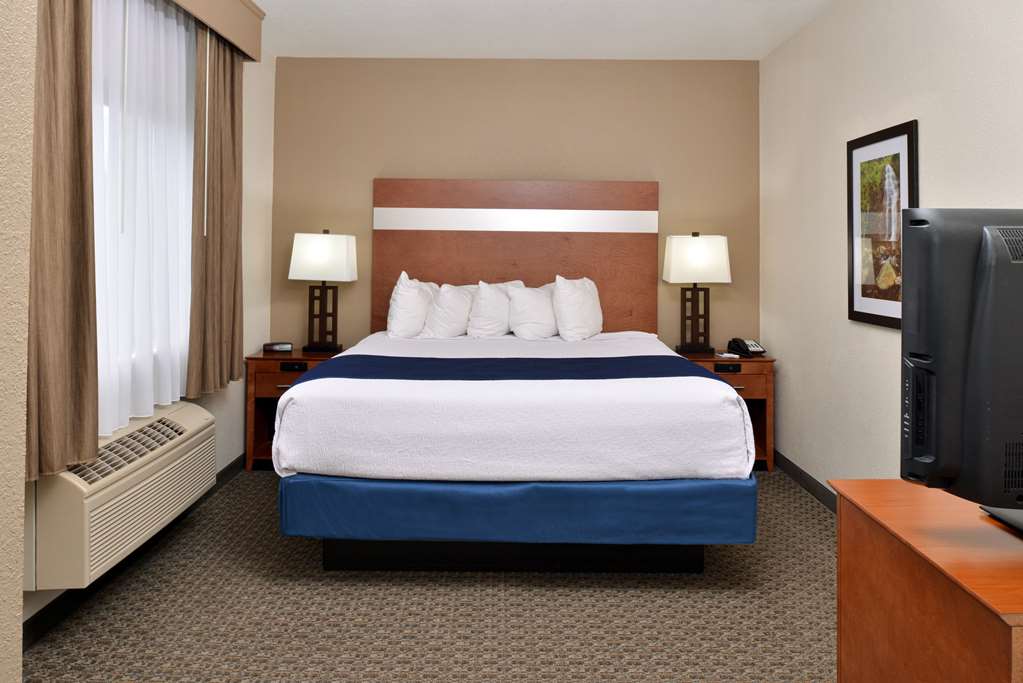 Best Western Big Spring Lodge - photo 15