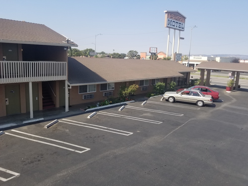 Buckboard Motel - photo 28