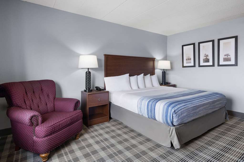AmericInn by Wyndham Stuart - photo 10