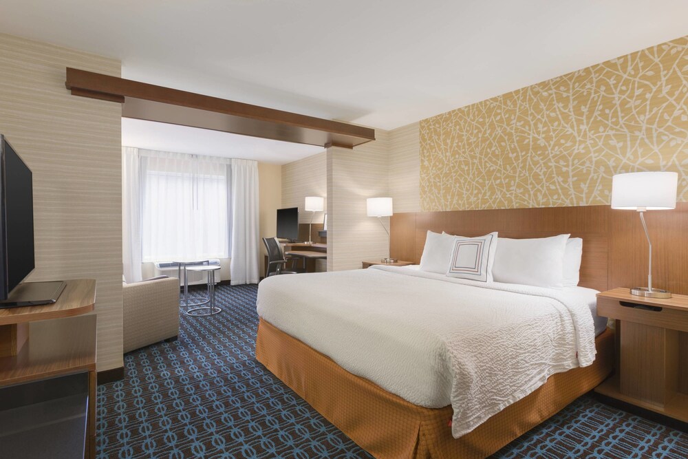 Fairfield Inn & Suites by Marriott Pittsburgh Downtown - photo 11