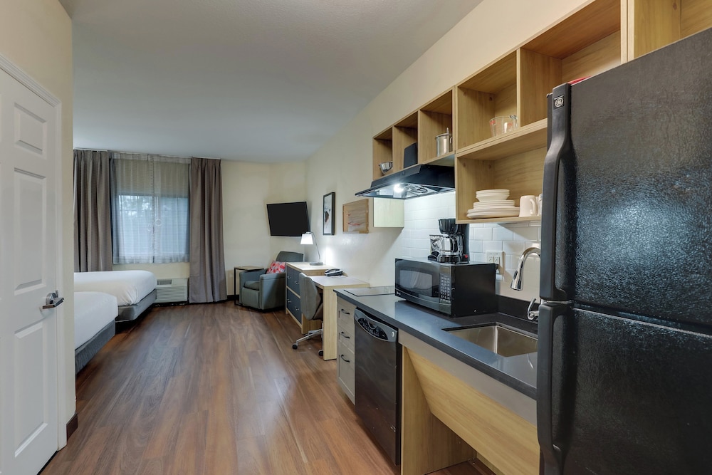 Candlewood Suites Lexington by IHG - photo 10