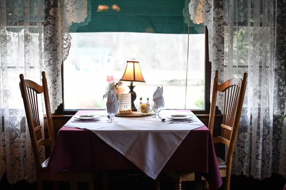 The Bavarian Manor Hotel - photo 15