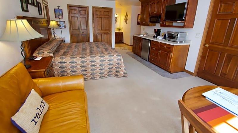 Baileys Harbor Yacht Club Resort - photo 28