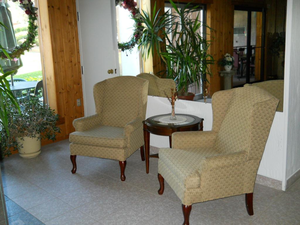 Acra Manor Resort - photo 13