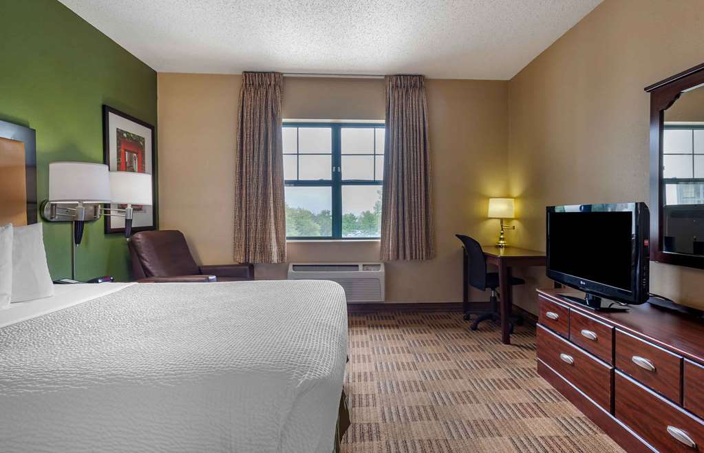 Extended Stay America Suites Edison Raritan Center - photo 10