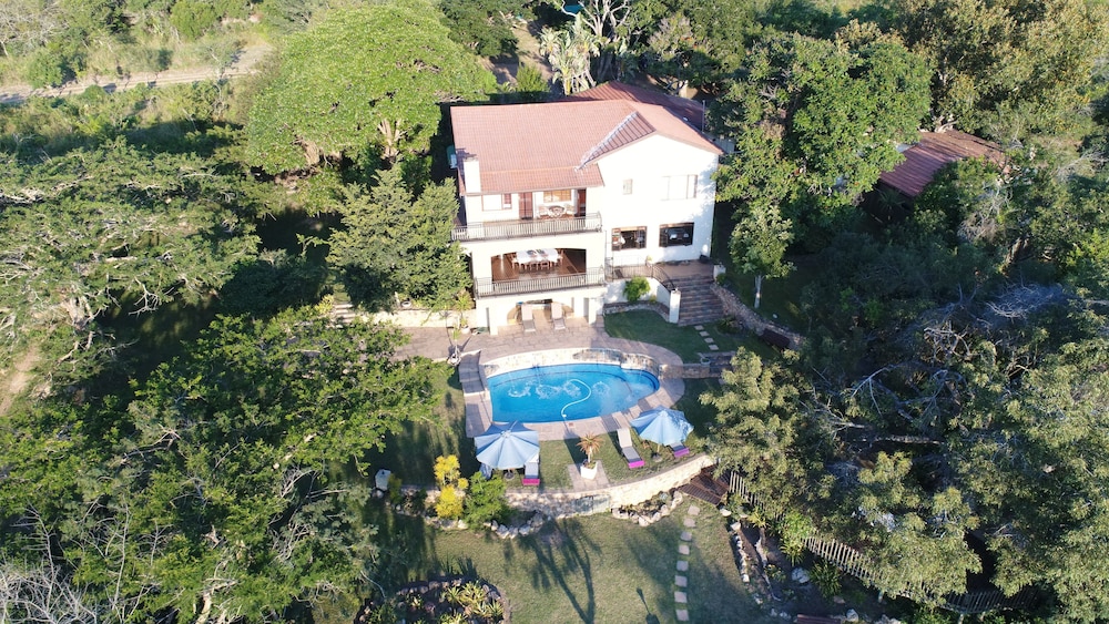 Eco Eden Bush Lodge — 4-Star Luxury Hotel in Nelspruit, South Africa