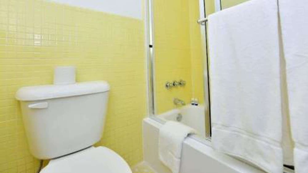 Sun Plaza Motel - photo 19