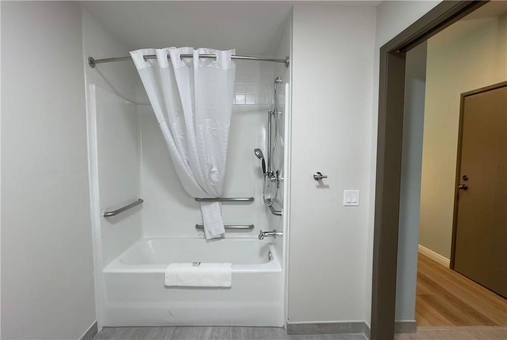 Wingate by Wyndham Farmington NM - photo 35