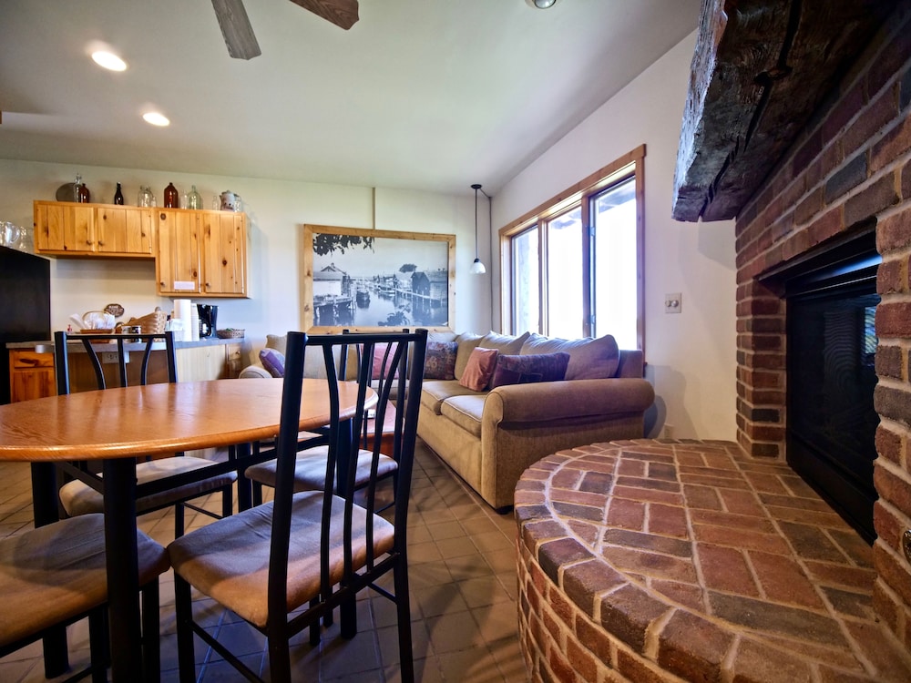 Whaleback Inn - photo 43