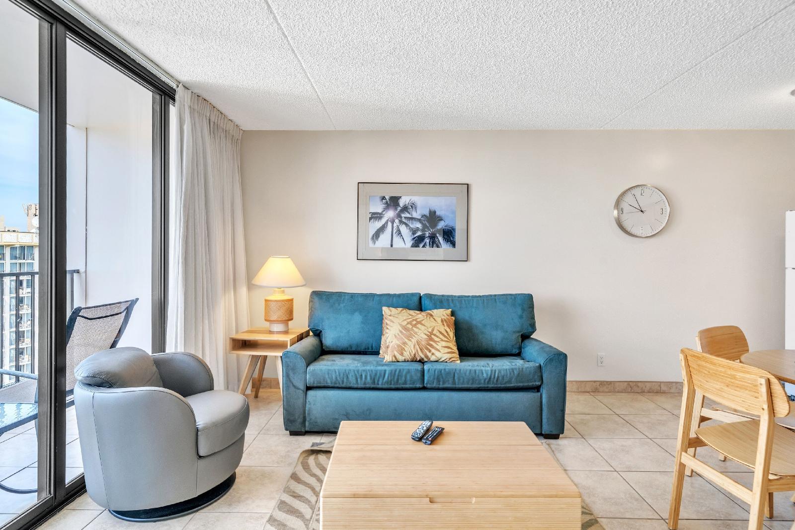 Waikiki Banyan Condo With Panoramic 37th Floor Ocean Views by Koko Resort Vacation Rentals - photo 12