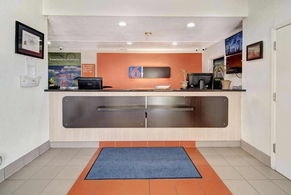 Motel 6 Dallas TX Forest Lane - photo 30