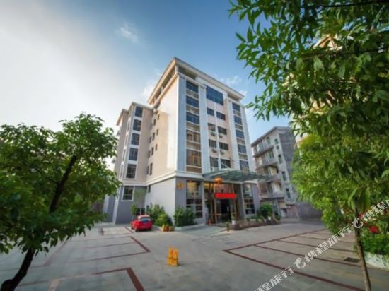 Luming Hotel - last minute hotel in Pingchuan