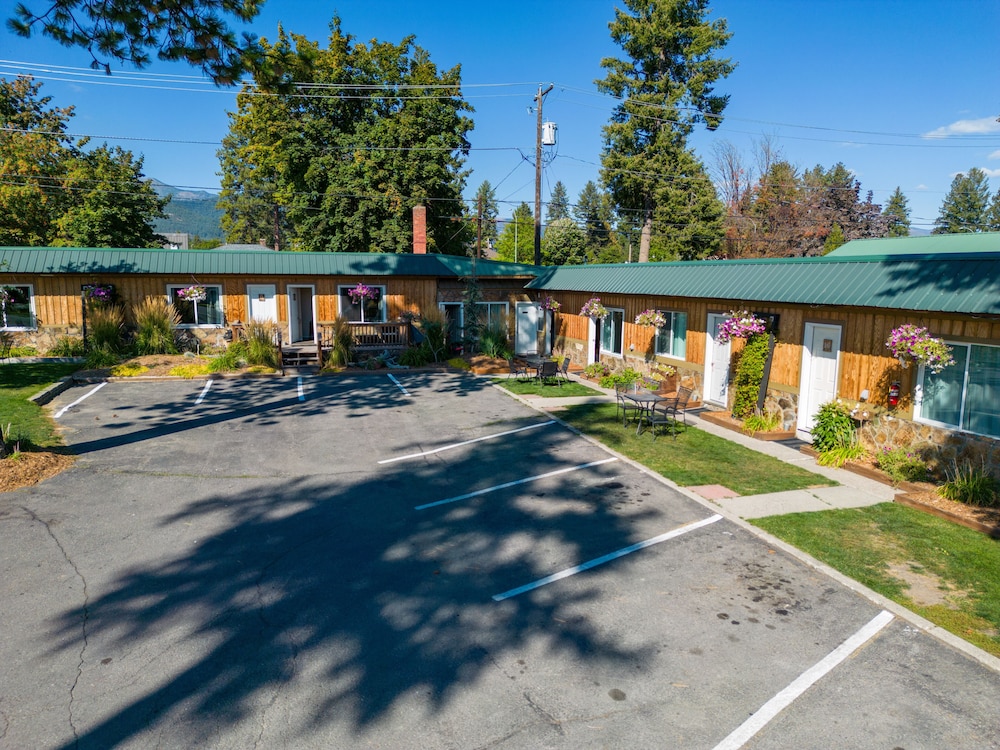 Evergreen Motel - photo 56