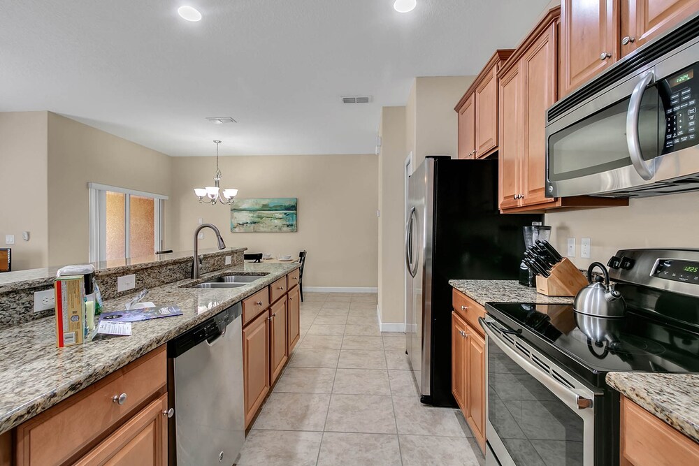 4 Bedrooms 3 Bathrooms Paradise Palms 8976 Mp - photo 11