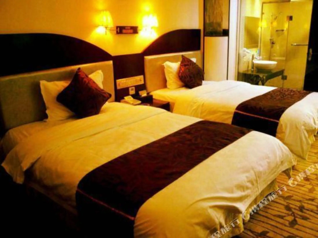 Jinzun Business Hotel — hotel in Lechang