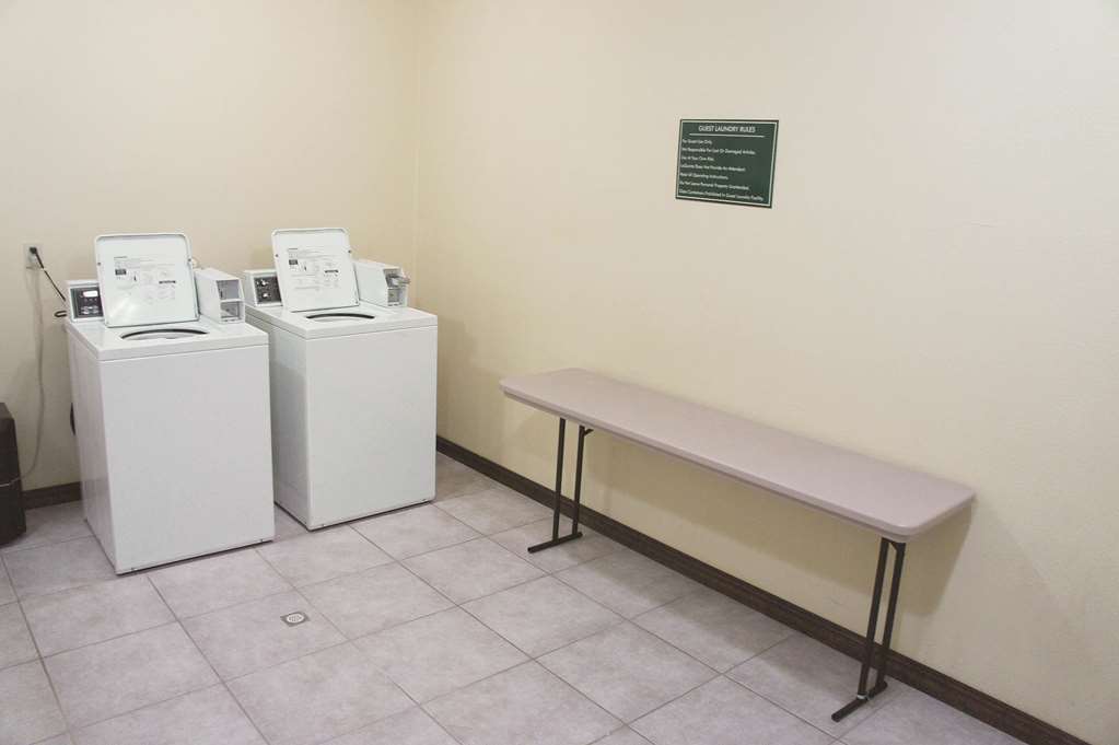 La Quinta Inn & Suites by Wyndham Alice - photo 26
