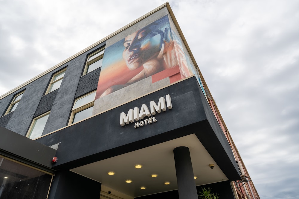 Miami Hotel Melbourne - last minute hotel in Melbourne