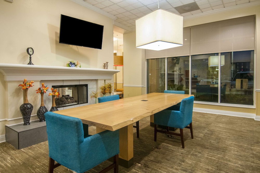 Hilton Garden Inn Jackson Pearl - photo 4