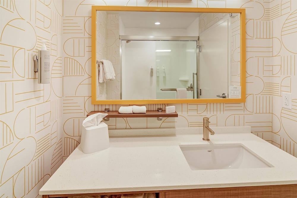 Home2 Suites by Hilton Crestview I 10 - photo 12
