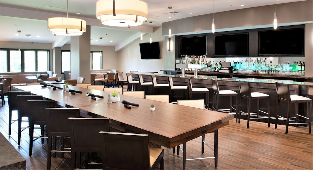 Embassy Suites by Hilton Seattle North Lynnwood - photo 47