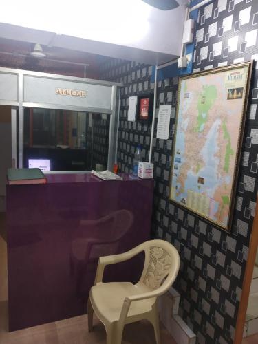 Bandra Dormitory Only for indian male