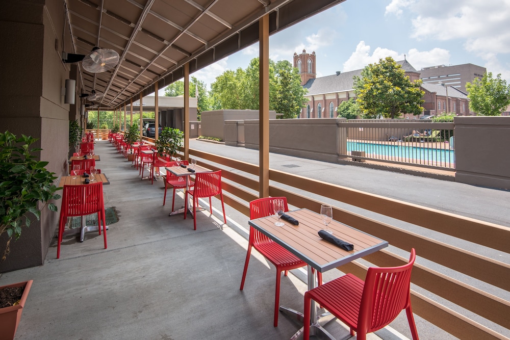 Crowne Plaza Memphis Downtown by IHG - photo 25