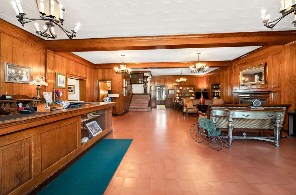Americas Best Value Inn Historic Clewiston Inn - photo 11