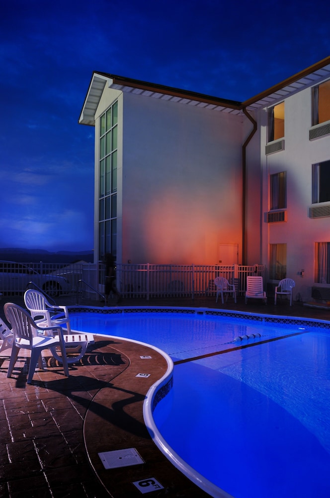 Savannah House Hotel - photo 44