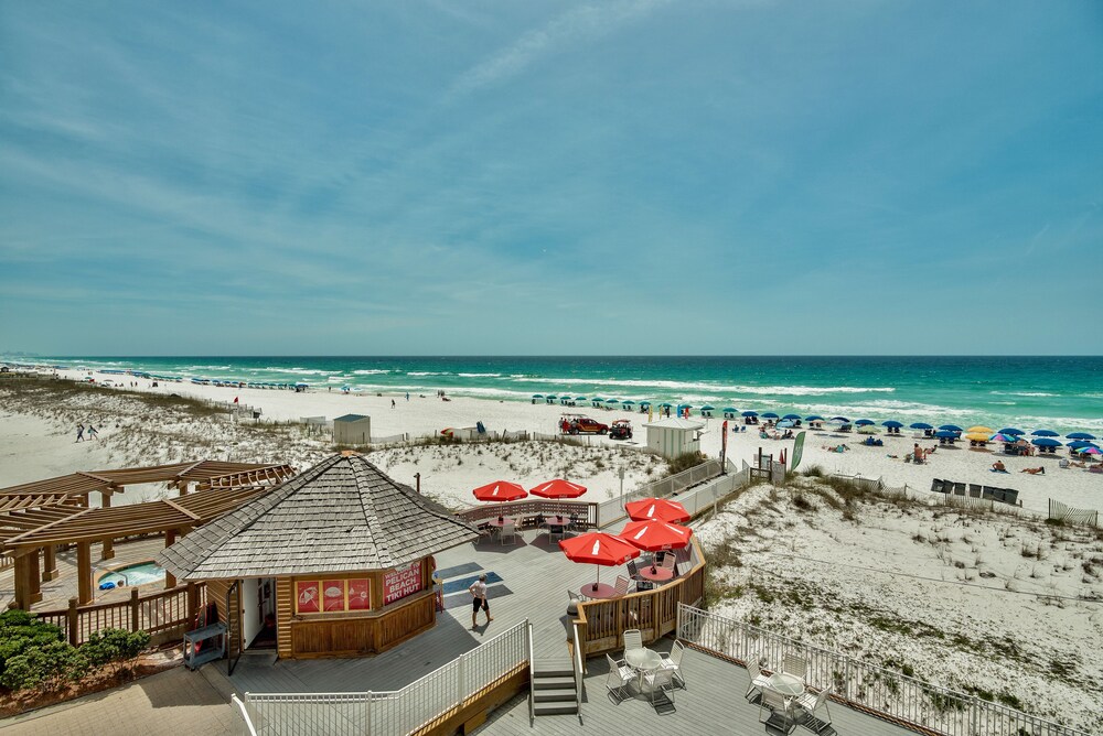 Pelican Beach Resort by Colasan - photo 37
