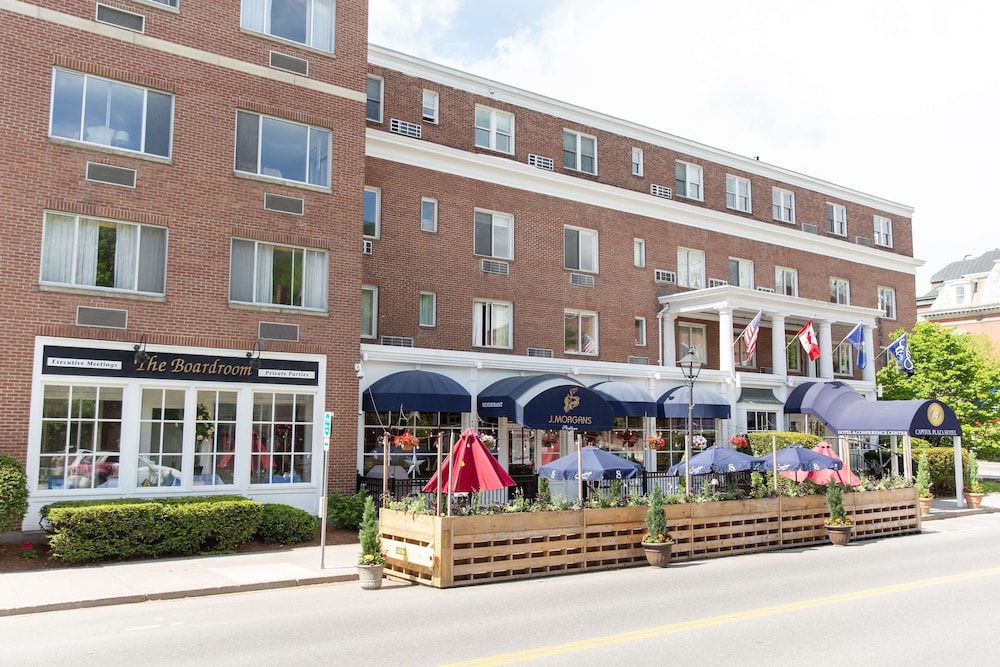 Capitol Plaza Hotel Montpelier Tapestry Collection by Hilton - photo 50
