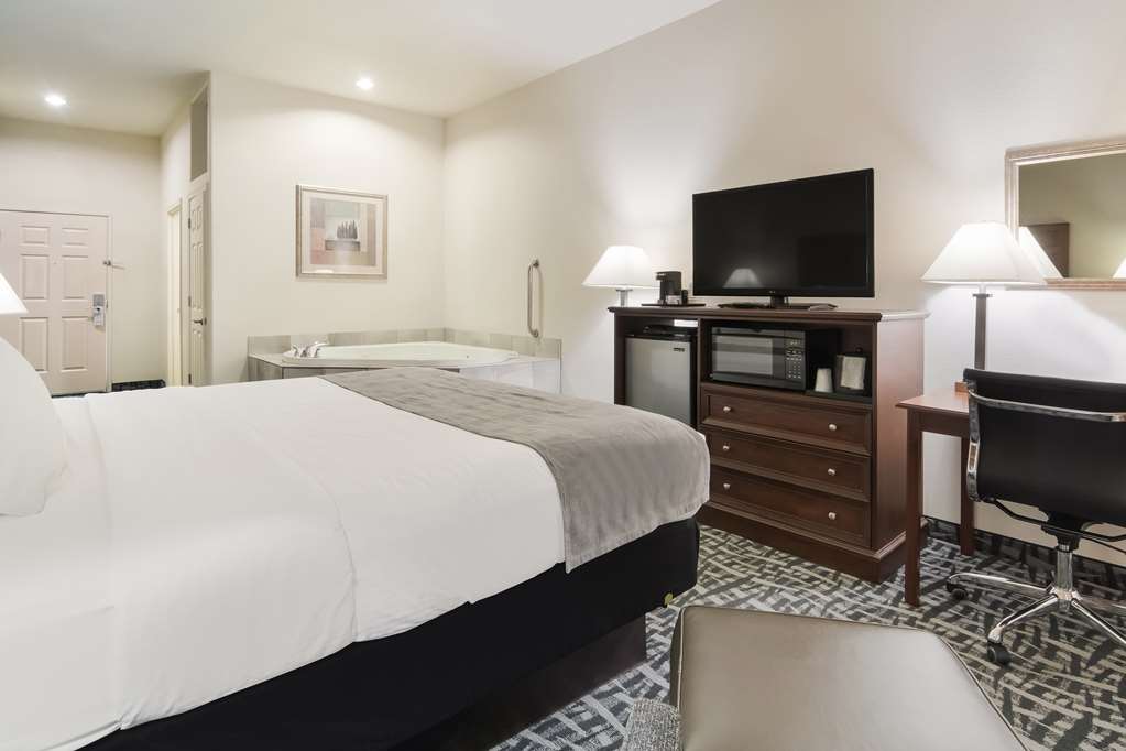 Best Western Comanche Inn - photo 15