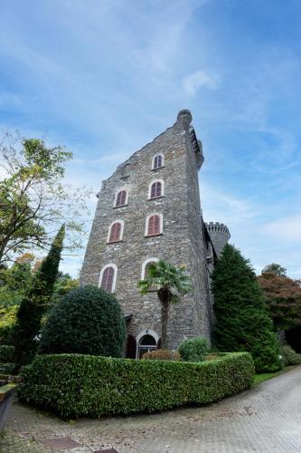 Castello Ripa Baveno — 4-Star Luxury Hotel in Baveno, Italy