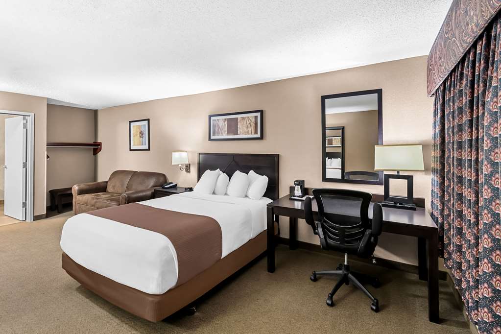 Heartland Inn & Suites SureStay Collection by Best Western - photo 24