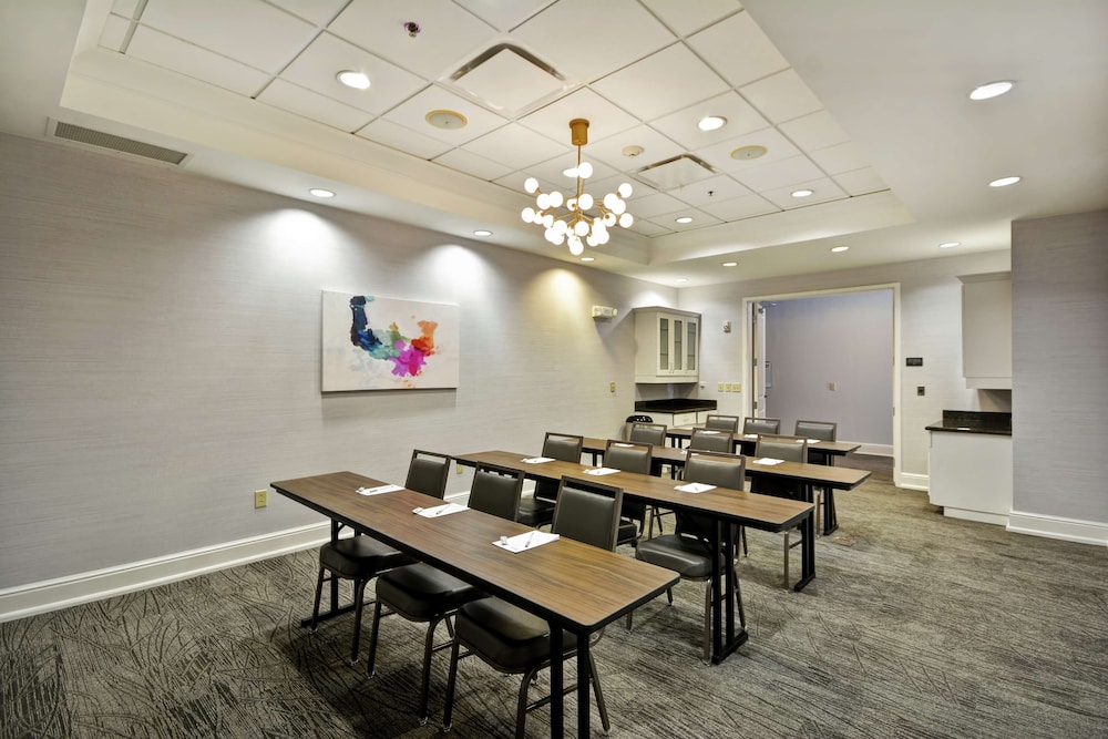 Hilton Garden Inn Gulfport Airport - photo 43