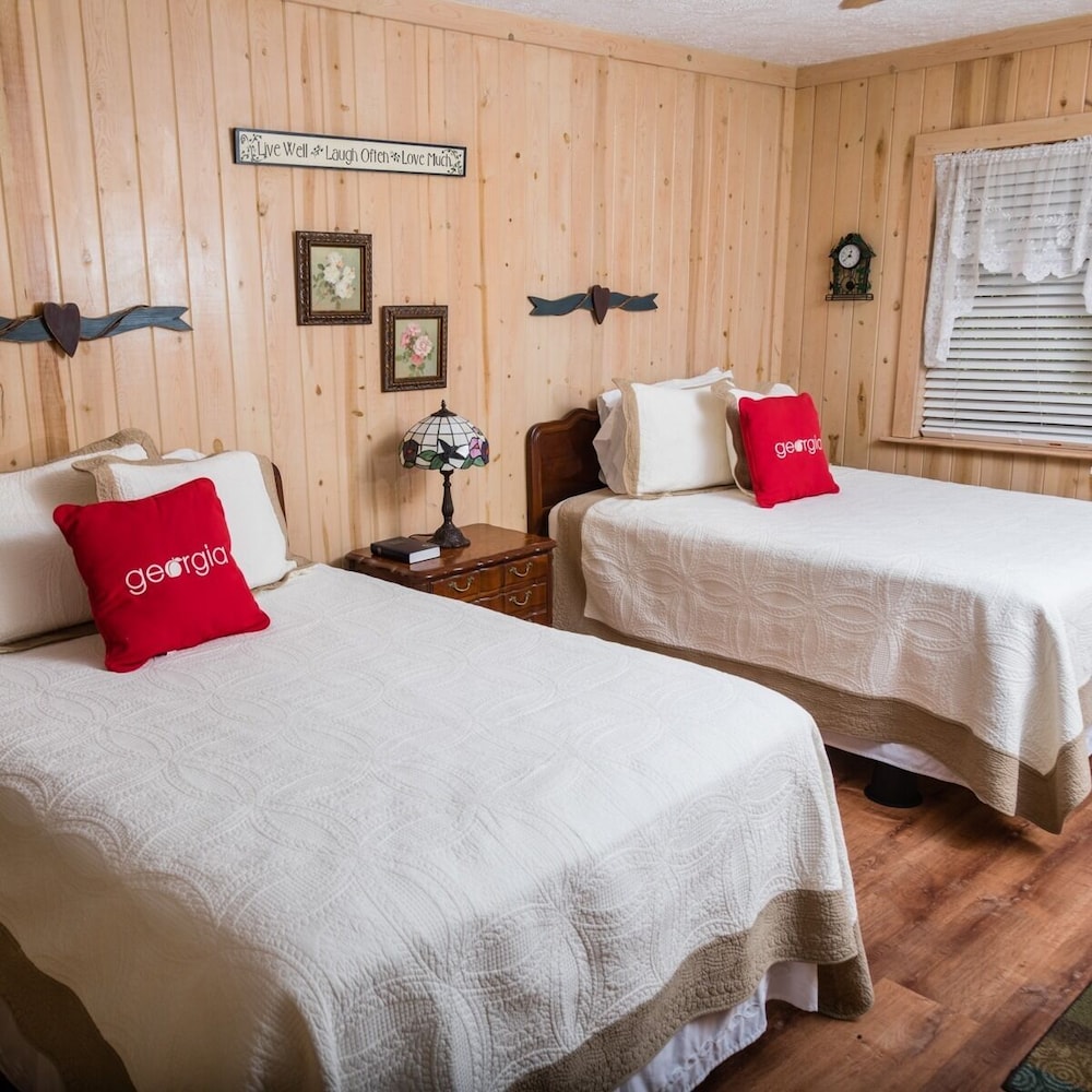 Mountain Aire Cottages & Inn - photo 22